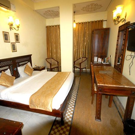 Rajputana Haveli - Jaipur Hotel Eksteriør billede