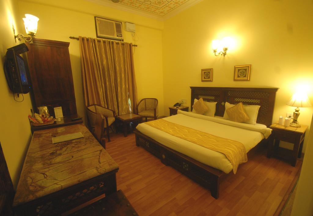 Rajputana Haveli - Jaipur Hotel Eksteriør billede