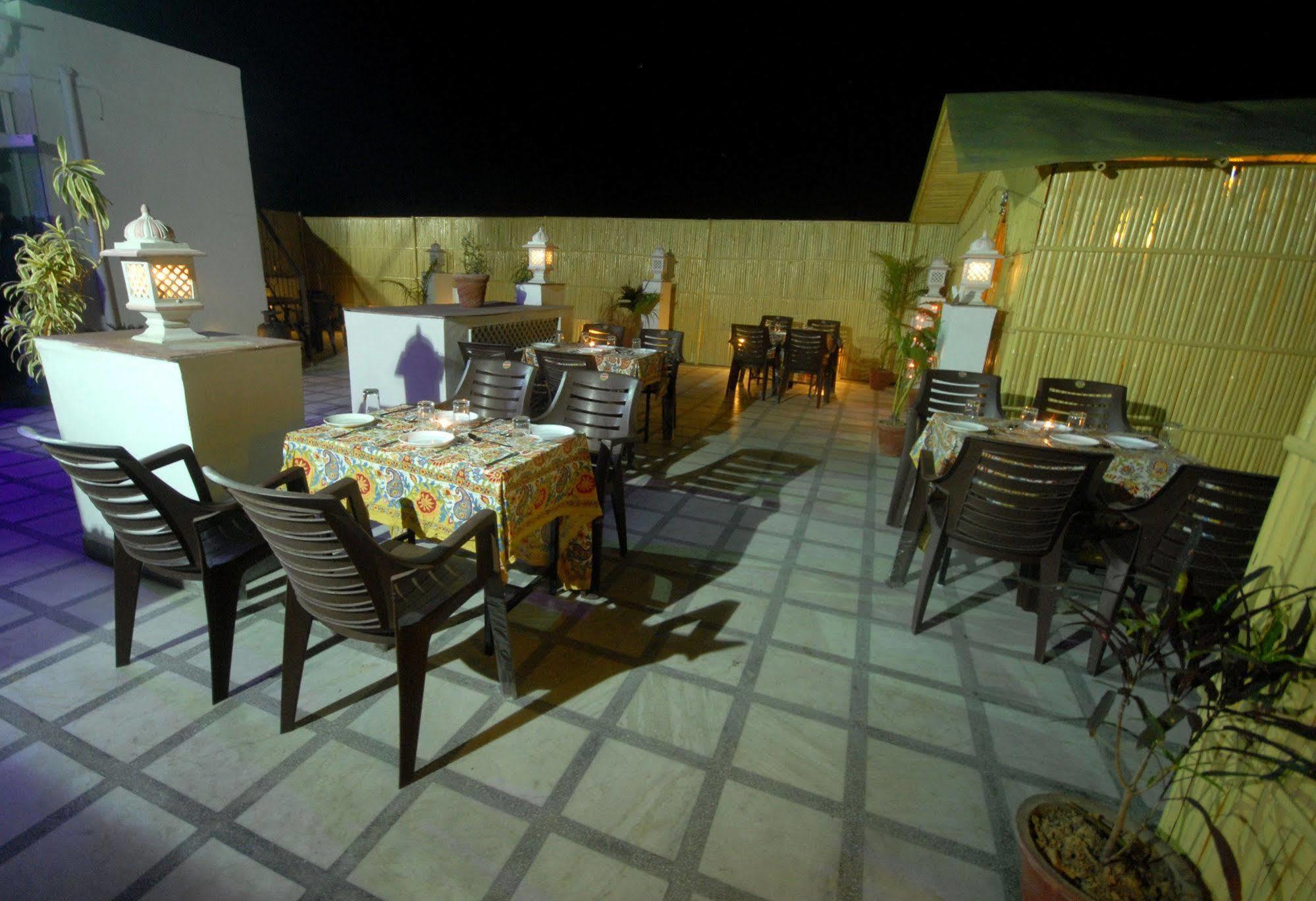Rajputana Haveli - Jaipur Hotel Eksteriør billede